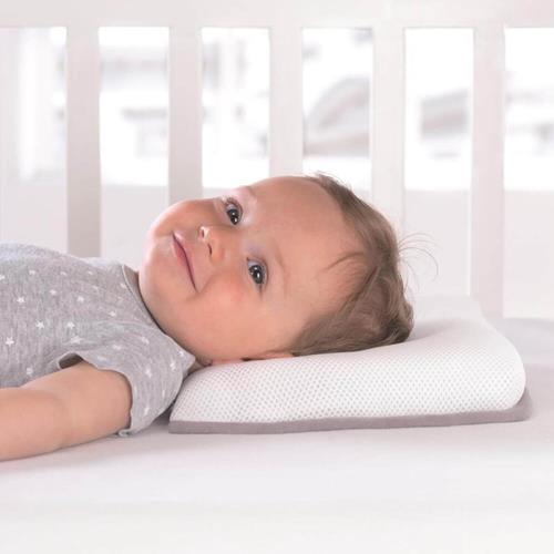 Baby-Schlafsäcke und Kinder-Bettwäsche